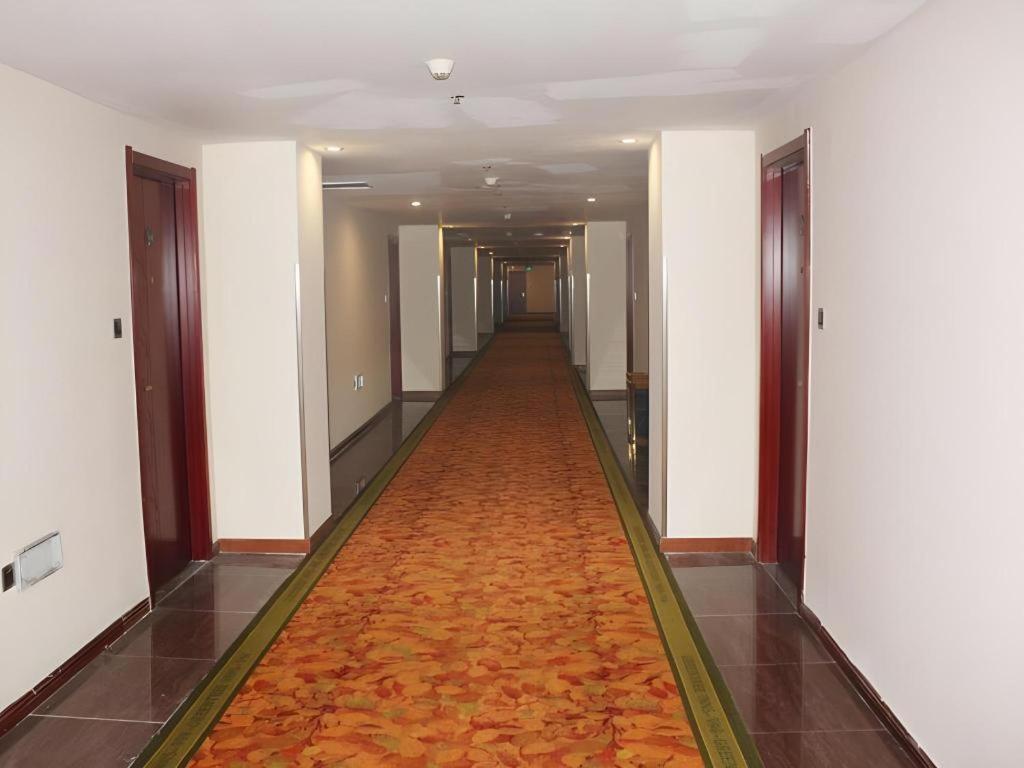 Greentree Inn Jining Yanzhou Jiuzhou Fangyuan Business Hotel Exterior foto